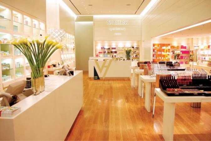 Tirane, jepet me qera dyqan Kati 0, 135 m² 2.500 € (VASIL SHANTO)