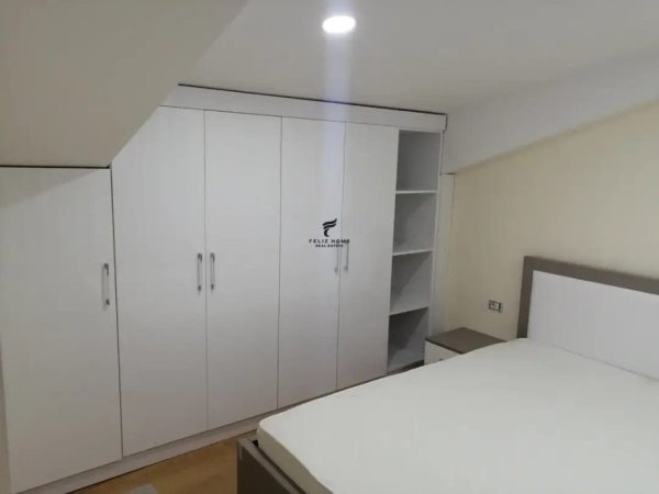Tirane, jepet me qera apartament 2+1 Kati 2, 80 m² 450 € (ALLIAS)