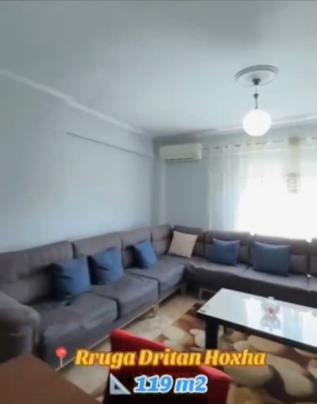 Tirane, jepet me qera apartament 2+1+Ballkon, Cmimi 600 € (Rruga Dritan Hoxha Laprakë)