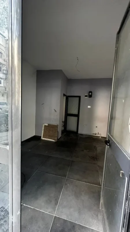 Tirane, shitet 1+1 Kati 1, 50 m² 118.000 € 