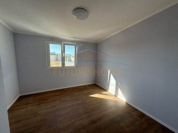 Durres Plazh, shitet apartament Kati 10, 85 m² 128.000 € 