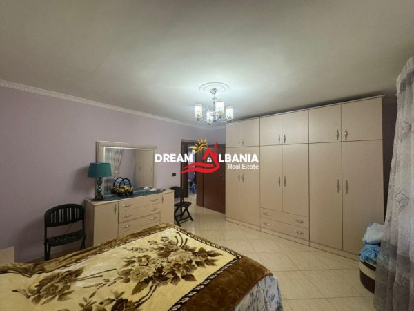 Shqiperi, jepet me qera apartament 2+1 , 90 m² 650 € (Pazari i Ri)