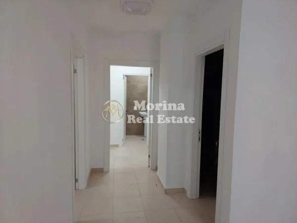 Tirane, jepet me qera apartament 2+1 Kati 2, 100 m² 450 € (5 Maji)