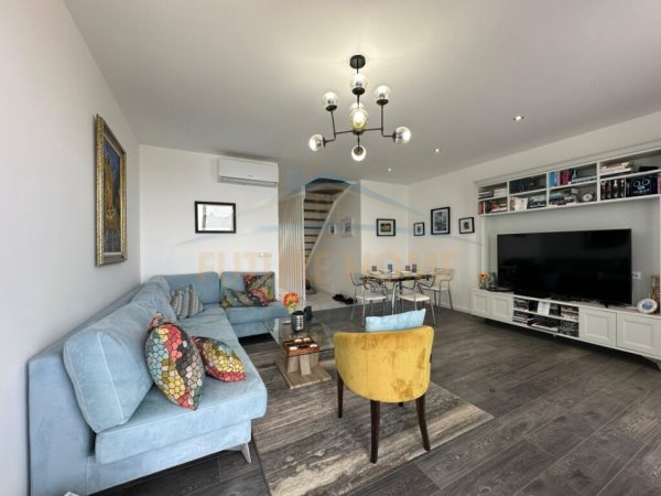 Gjiri Lalezit | Hamallaj, shitet apartament duplex Dublex Kati 1, 136 m² (Prive Kepi i Rodonit)