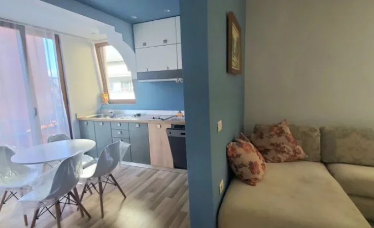 Tirane, jepet me qera apartament 1+1 Kati 6, 50 m² 550 € (MYSLYM SHYRI)