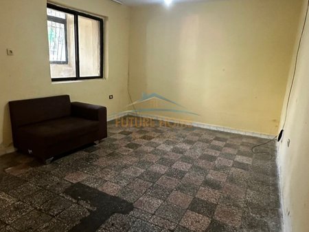 Tirane, shitet apartament 1+1 Kati 1, 49 m² 118.000 € 