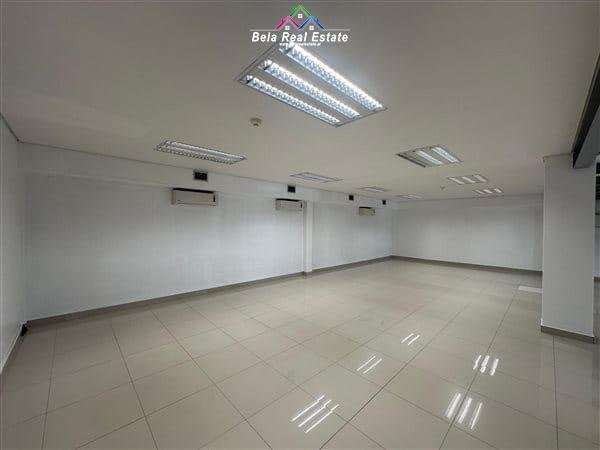 Tirane, jepet me qera dyqan Kati 0, 300 m² 4.000 € (ismail qemali)