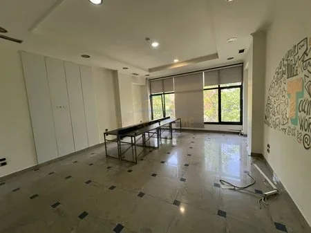 Tirane, shitet ambjent biznesi Kati 2, 350 m² 1.500.000 € 