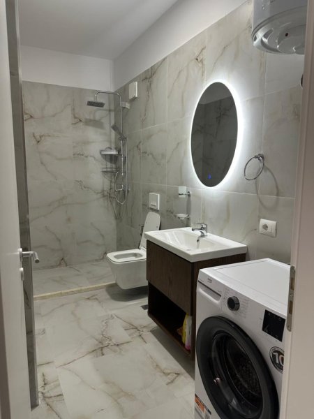 Tirane, jepet me qera apartament 2+1 Kati 8, 80 m² 1.000 € (zogu zi)