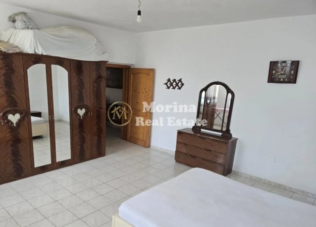 Tirane, jepet me qera apartament 2+1 Kati 3, 109 m² 550 € (Rruga e Durresit)