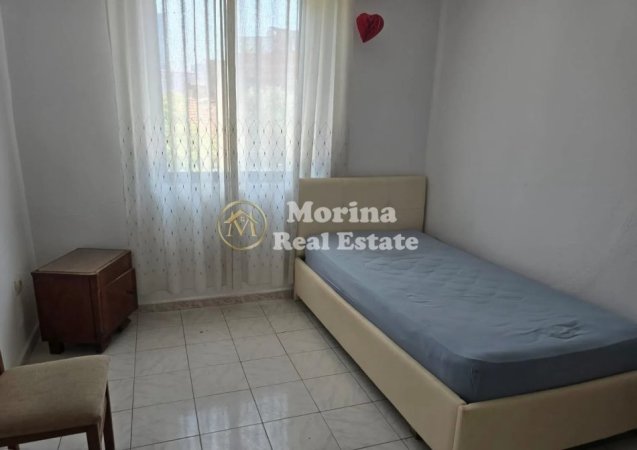 Tirane, jepet me qera apartament 2+1 Kati 3, 109 m² 550 € (Rruga e Durresit)