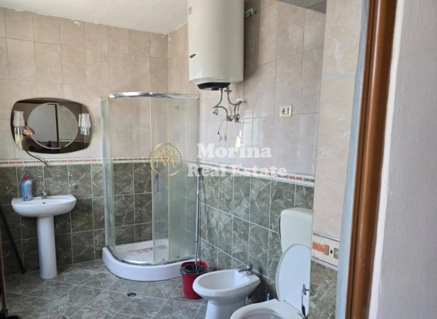 Tirane, jepet me qera apartament 2+1 Kati 3, 109 m² 550 € (Rruga e Durresit)