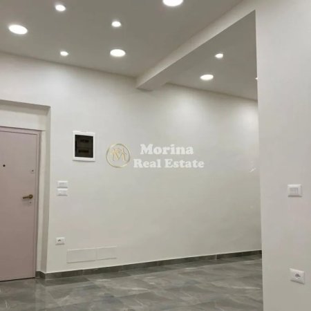 Tirane, shitet dyqan Kati 1, 58 m² 168.200 € (Qytet Studenti)