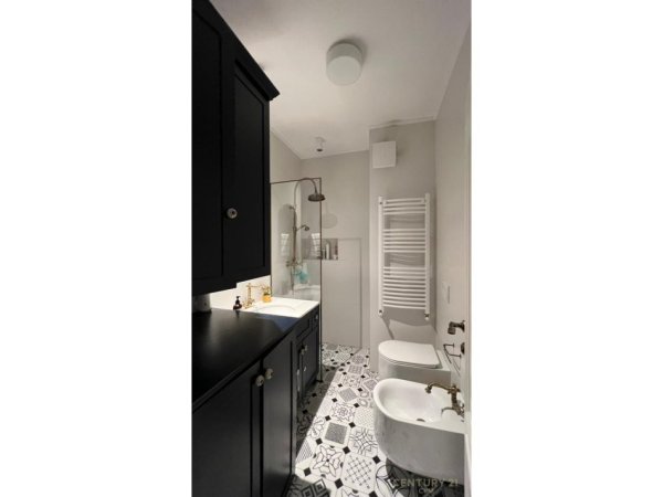 Tirane, shitet apartament 2+1 Kati 6, 113 m² 265.000 € (Ish Parku)