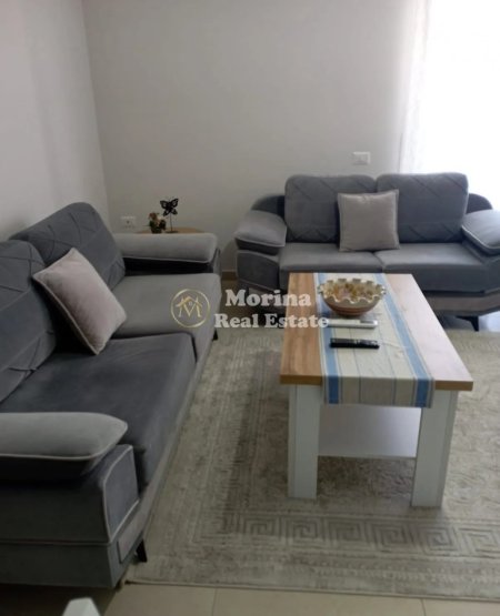 Tirane, jepet me qera Vile 2+1 Kati 3, 120 m² 430 € (Rruga Agon)