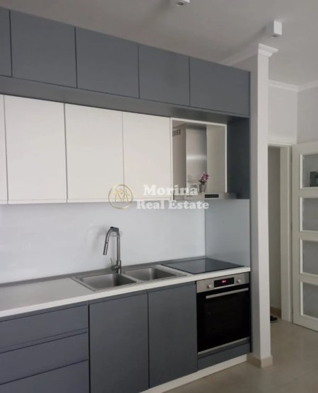Tirane, jepet me qera Vile 2+1 Kati 3, 120 m² 430 € (Rruga Agon)