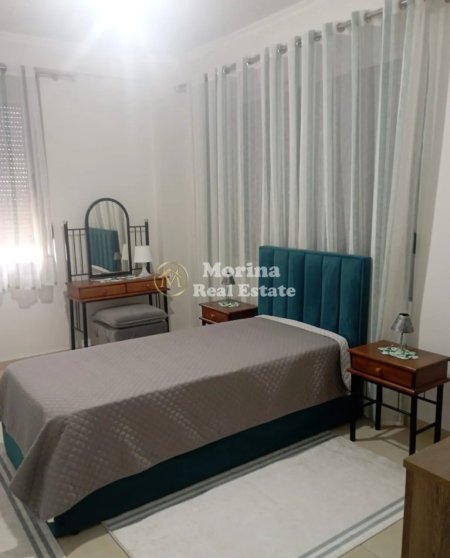 Tirane, jepet me qera Vile 2+1 Kati 3, 120 m² 430 € (Rruga Agon)