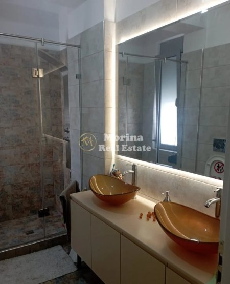 Tirane, jepet me qera Vile 2+1 Kati 3, 120 m² 430 € (Rruga Agon)