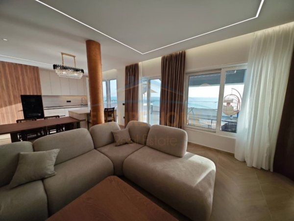 Durres, shitet apartament 2+1 , 217 m² 500.000 € 