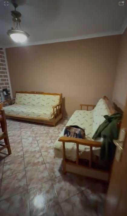 Jepet me Qera Apartament 1+1 tek Tek ish Restorant Durrësi, Kati 4, 70 m² 400 €URO