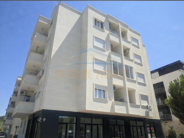 Gjiri Lalezit | Hamallaj, shitet apartament 2+1 Kati 5, 82 m² 145.000 € 