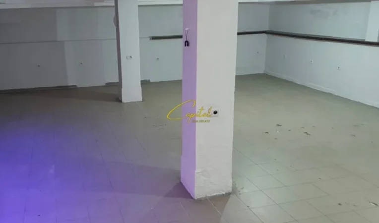 Tirane, jepet me qera ambjent biznesi Kati -1, 170 m² 750 € (VASIL SHANTO)