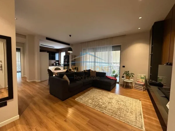 Shitet Apartament 2+1 Kompleksi Delijorgji, 410.000€