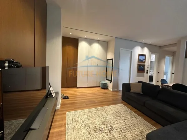 Shitet Apartament 2+1 Kompleksi Delijorgji, 410.000€