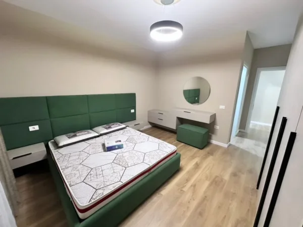 Tirane, shitet apartament 2+1 , 105 m² 165.000 € (Astir)