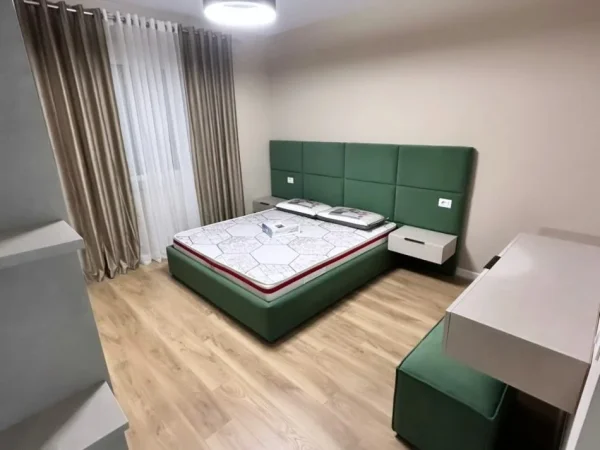 Tirane, shitet apartament 2+1 , 105 m² 165.000 € (Astir)