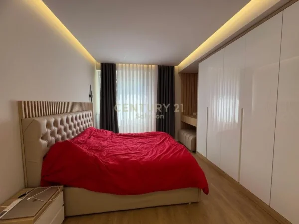 Tirane, jepet me qera apartament Kati 3, 105 m² 1.350 € (Liqeni Thate)