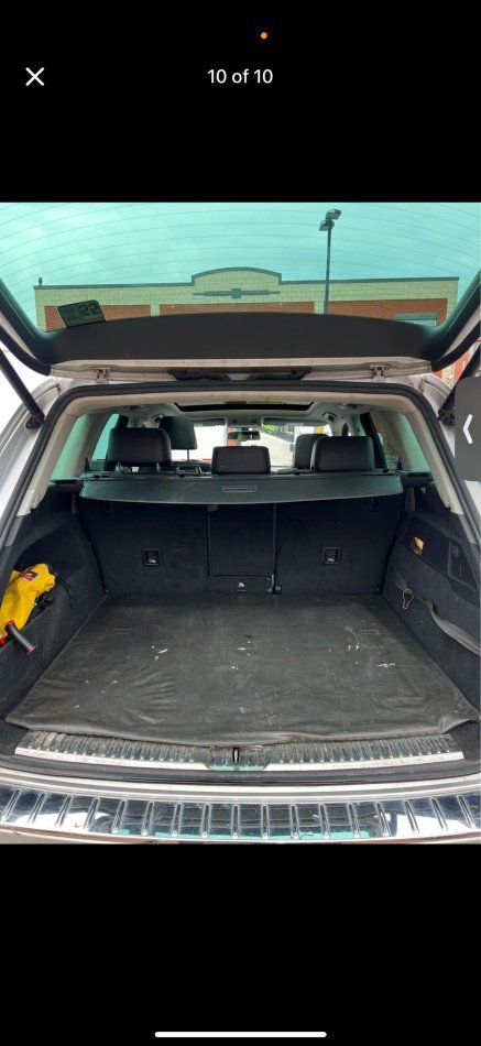 Tirane, shitet makine Volkswagen Touareg Nafte, gri metalizato automatik Kondicioner 240.000 km 9.500 €