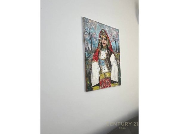 Tirane, jepet me qera apartament 2+1 Kati 2, 100 m² 950 € (Qender)