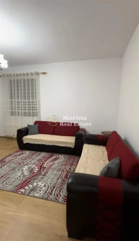 Tirane, jepet me qera shtepi 1+1 Kati 1, 65 m² 300 € (Rruga Panorama e Liqenit)