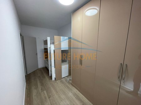 Tirane, jepet me qera apartament 2+1 Kati 2, 98 m² 800 € 