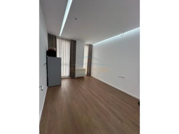 Tirane, shitet apartament 3+1 Kati 3, 151 m² 350.000 € (rruga Jordan Misja)