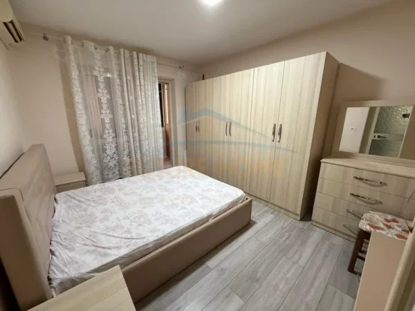 Tirane, shitet apartament 1+1+Ballkon Kati 1, 60 m² 147.000 € 