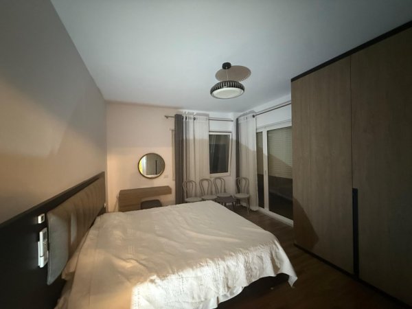 Tirane, shitet apartament 3+1+Aneks+Ballkon Kati 4, 131 m² 141.000 € (LINZE)