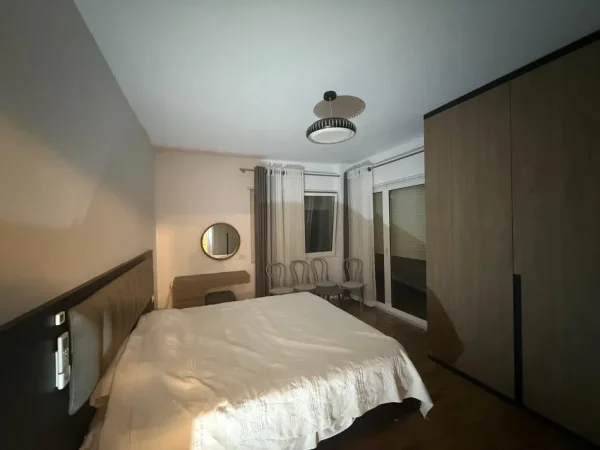 Tirane, shitet apartament 3+1+Aneks+Ballkon Kati 4, 131 m² 141.000 € (LINZE)