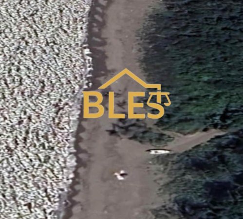 Lezhe, shitet toke ne bregdet , 5.000 m² (Kune)