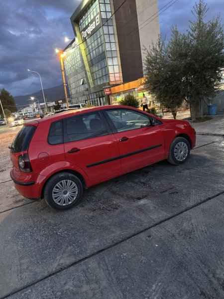 Elbasan, shitet makine VOLKSWAGEN POLO GTI OKAZION Benzin, e kuqe manuale Kondicioner 168.000 km 3.000 €