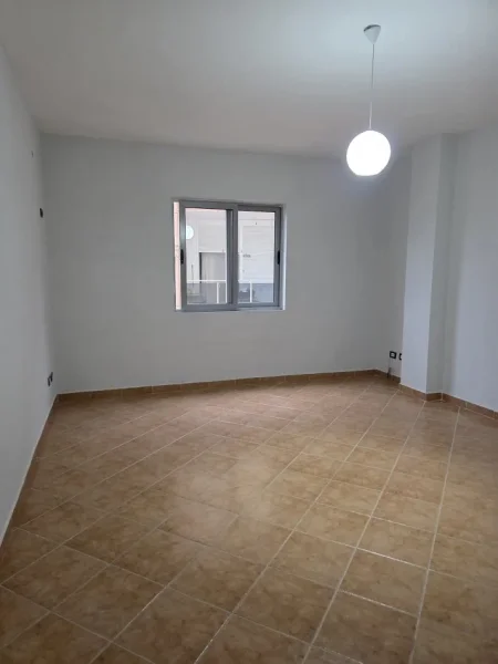 Lezhe, shitet apartament 2+1 Kati 7, 87 m² 75.001 € (Lagje Beslidhja, mbas Katedrales)