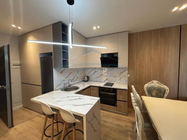 Durres, shitet apartament 1+1+Ballkon Kati 4, 70 m² 190.000 € (GOLEM)