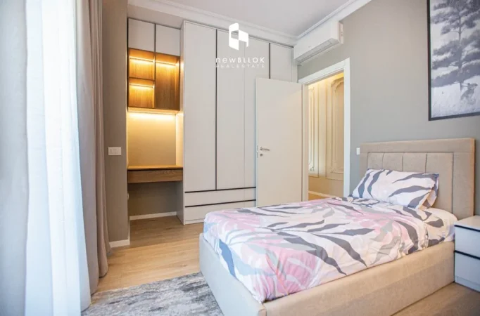 ✨Qera Elitare: 2+1+2wc & Ballkon ( Qender - Galeria, 150m Nga 15 Kateshi ) 1,500€ Muaj