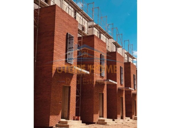 Tirane, shitet Vile Individuale 388m2, 1.100.000 € (Piccadilly Residence)