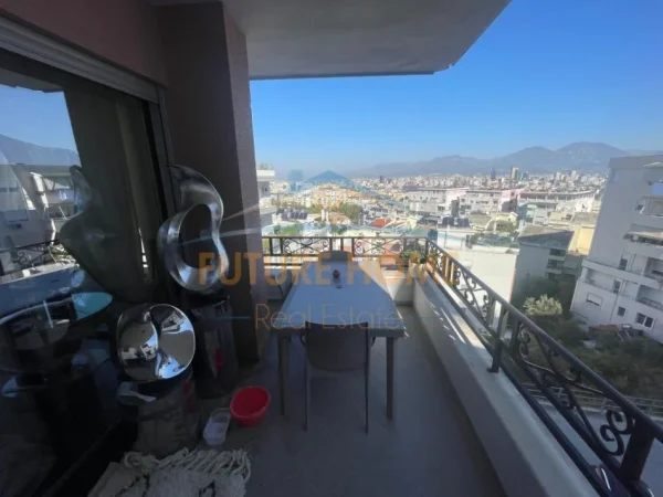 Tirane, shitet apartament 3+1 , 107 m² 280000 €
