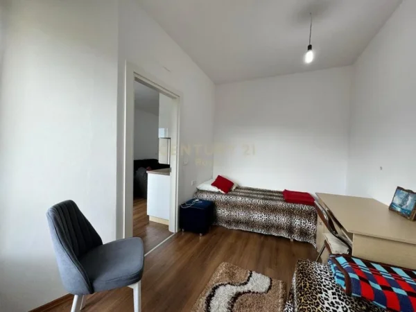 Tirane, jepet me qera apartament 2+1 Kati 8, 83 m² 650 € (Don Bosko)
