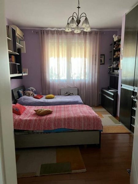 Tirane, shitet apartament 2+1 Kati 7, 110 m² 175.000 Euro (mbi komunen e Parisit)