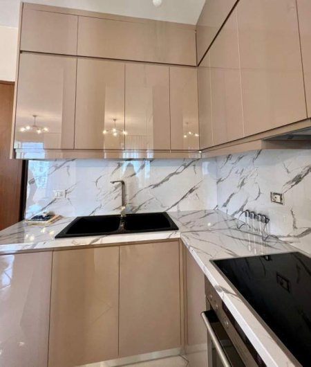 Tirane, jepet me qera apartament 2+1+BLK Kati 6, 93 m² 500 Euro (5 Maji)