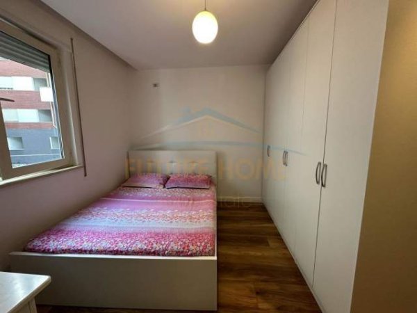 Tirane, jepet me qera apartament Kati 2, 100 m² 600 Euro (liqeni i thate)